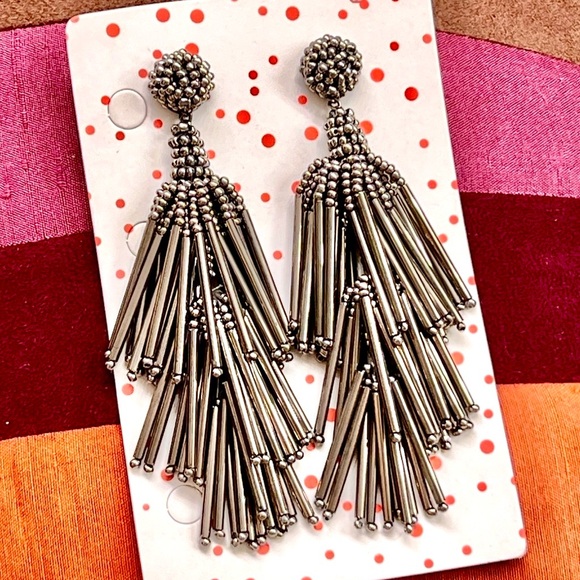 NWT Deepa Gurnani Beaded Chandeliers Gunmetal - Picture 3 of 15